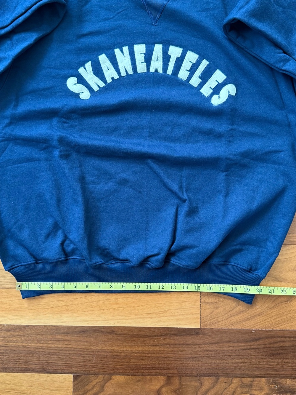 NWOT Champion Skaneateles Sweater Sweatshirt Navy Crewneck XL Collegiate Preppy - Picture 10 of 16